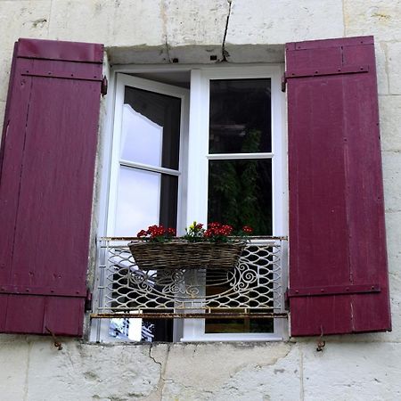 La Maison Du Tourniquet Aubeterre-sur-Dronne Exterior photo