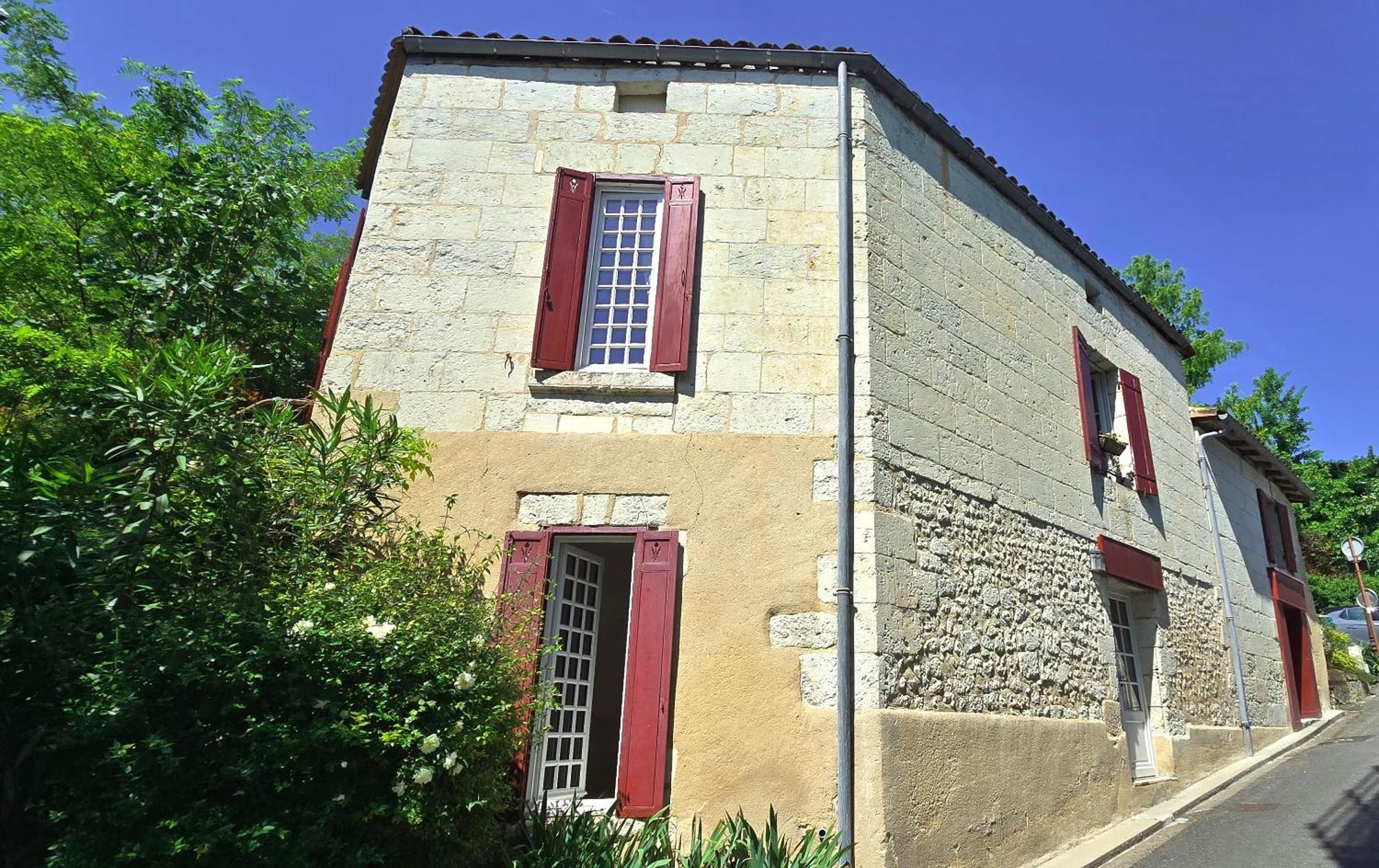 La Maison Du Tourniquet Aubeterre-sur-Dronne Exterior photo